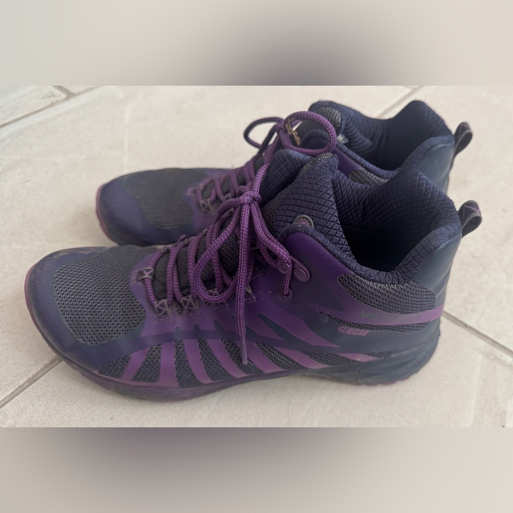 Merrell Women's Moab FST 2 mid waterproof hiking shoe